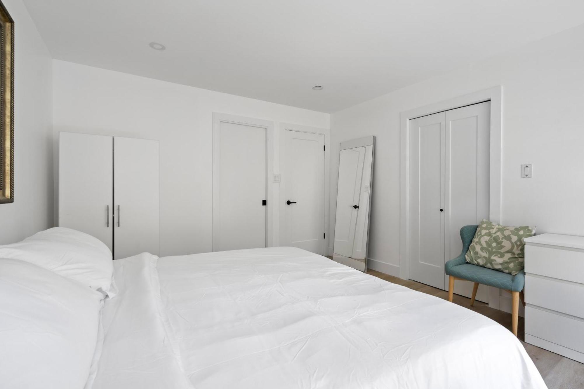 Modern Kitsilano 2 Bedroom Home With A Hot Tub 溫哥華 外观 照片